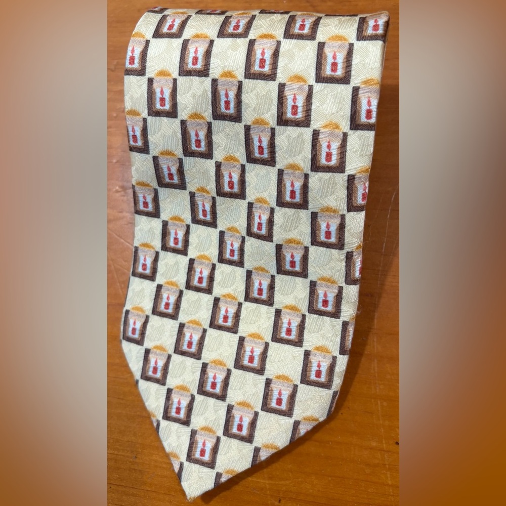 Ermenegildo Zegna Men's 100% Silk Tie ~ Yellow ~ Geometric Candle Design